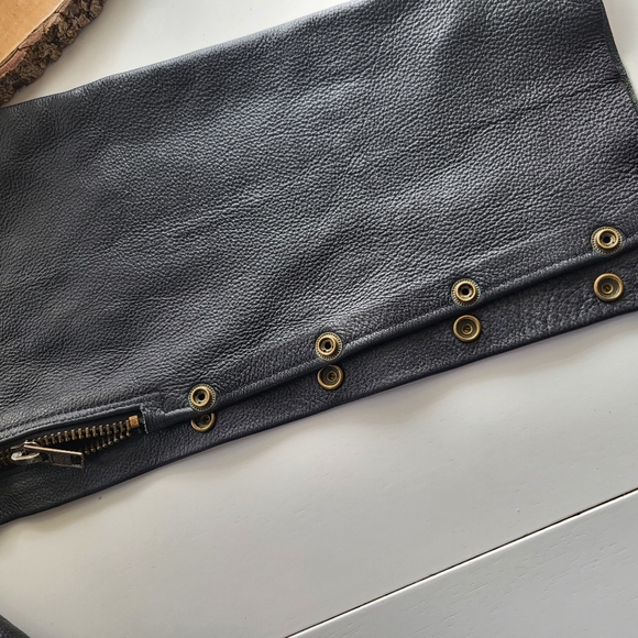 Leather chaps - Picture 4 of 11